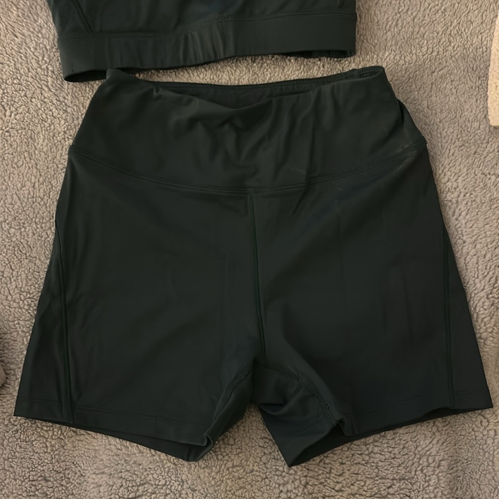 Workout set - Picture 3 of 3
